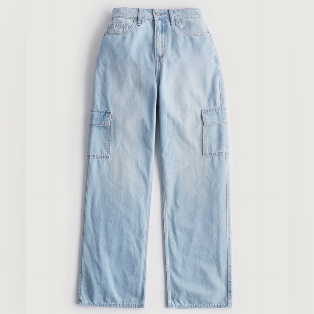 Highest Rise Light Wash Vintage Baggy Cargo Jeans